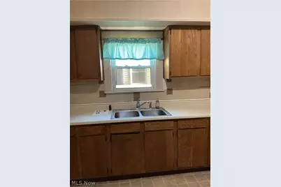 667 Seiberling Street, Akron, OH 44306 - Photo 11