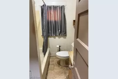667 Seiberling Street, Akron, OH 44306 - Photo 15
