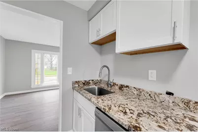 12804 Kirton Avenue, Loveland, OH 44135 - Photo 11