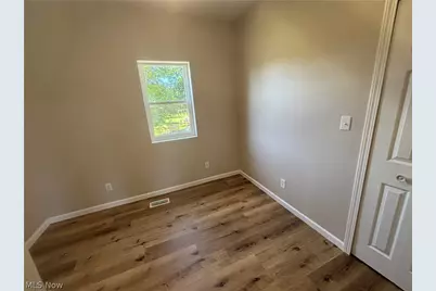2024 Camp Street, Sandusky, OH 44870 - Photo 7