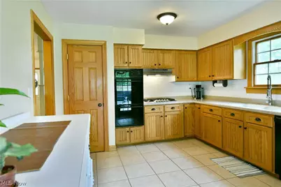 7198 Oak Hill Drive, West Farmington, OH 44491 - Photo 23