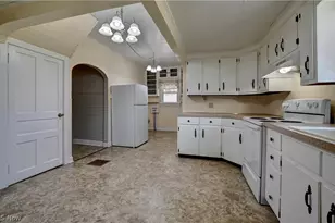129 2nd St SW, Strasburg, OH 44680 - Photo 3