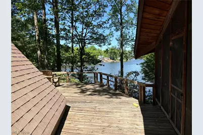 2325 Plum Point, Roaming Shores, OH 44084 - Photo 13
