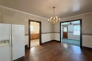 1652 Oregon Ave, Steubenville, OH 43952 - Photo 9