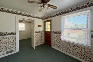 1652 Oregon Ave, Steubenville, OH 43952 - Photo 15