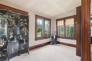 1221 Florencedale Ave, Youngstown, OH 44505 - Photo 7