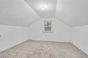 1854 Olympic St, Cuyahoga Falls, OH 44221 - Photo 17