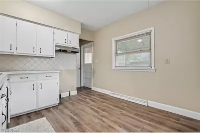 1854 Olympic Street, Cuyahoga Falls, OH 44221 - Photo 9