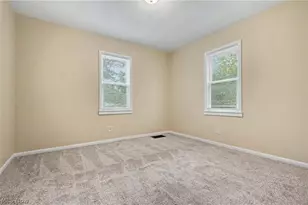 1854 Olympic St, Cuyahoga Falls, OH 44221 - Photo 15