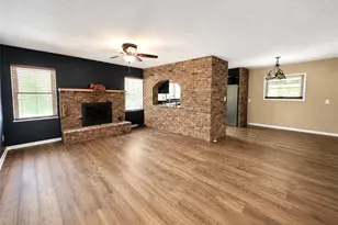 8016 Harris Dr, Garrettsville, OH 44231 - Photo 7