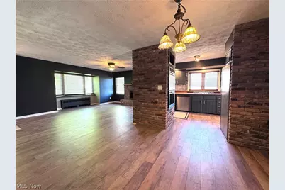 8016 Harris Drive, Garrettsville, OH 44231 - Photo 9