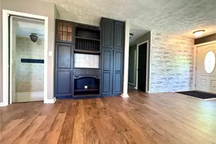 8016 Harris Dr, Garrettsville, OH 44231 - Photo 17