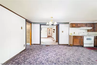 105 Crabapple Lane, Hammondsville, OH 43930 - Photo 13