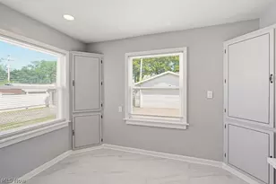 15705 Throckley Ave, Loveland, OH 44128 - Photo 13