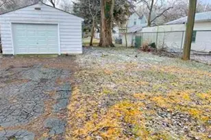 1010 Big Falls Ave, Akron, OH 44310 - Photo 3
