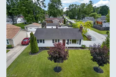 7570 Pinehurst Drive, Mentor on the Lake, OH 44060 - Photo 3