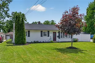 7570 Pinehurst Dr, Mentor on the Lake, OH 44060 - Photo 5