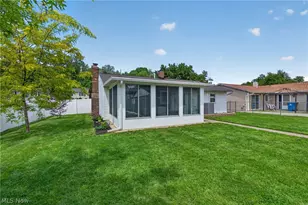 7570 Pinehurst Dr, Mentor on the Lake, OH 44060 - Photo 23