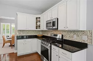 12067 Summerwood Dr, Concord Twp, OH 44077 - Photo 11