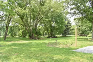 2780 Columbiana Rd, New Springfield, OH 44443 - Photo 7