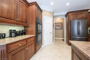 4966 Abbey Church Ave NW, Canton, OH 44718 - Photo 11
