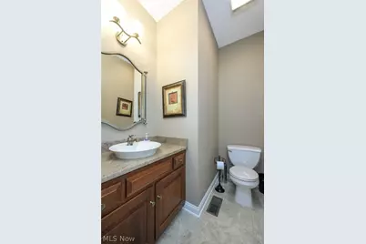 4966 Abbey Church Avenue NW, Canton, OH 44718 - Photo 19
