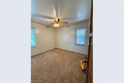 2427 Fortune Avenue, Parma, OH 44134 - Photo 11