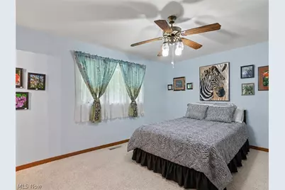 3856 Moonglo Street NW, Uniontown, OH 44685 - Photo 13