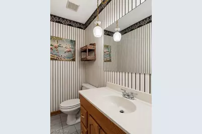 3856 Moonglo Street NW, Uniontown, OH 44685 - Photo 23