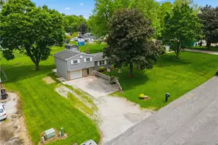 8572 Greenmeadow Ave NW, Canal Fulton, OH 44614 - Photo 5