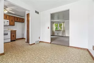 8572 Greenmeadow Ave NW, Canal Fulton, OH 44614 - Photo 13