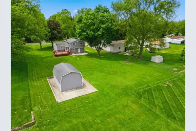 8572 Greenmeadow Avenue NW, Canal Fulton, OH 44614 - Photo 29