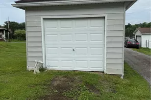 511 Jefferson St, Salineville, OH 43945 - Photo 5