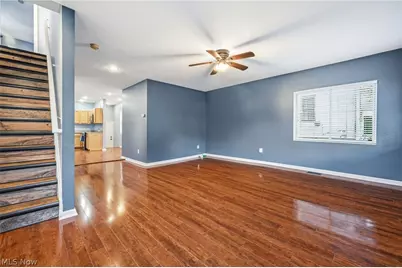 2213 10th Street, Cuyahoga Falls, OH 44221 - Photo 7