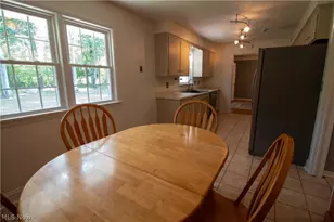 7308 Raccoon Hill Dr, Kirtland, OH 44094 - Photo 5
