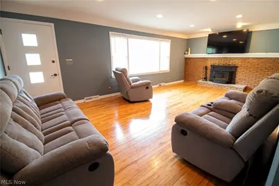 7308 Raccoon Hill Drive, Kirtland, OH 44094 - Photo 13