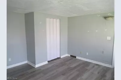 6033 Randy Road, Huber Heights, OH 44146 - Photo 17