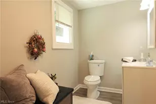 427 South St, Fairport Harbor, OH 44077 - Photo 11