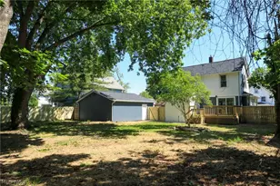 427 South St, Fairport Harbor, OH 44077 - Photo 17