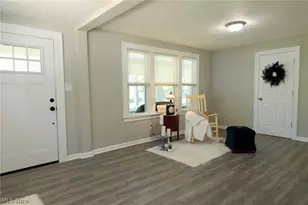 427 South St, Fairport Harbor, OH 44077 - Photo 5