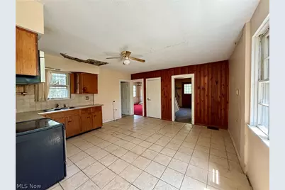 1388 Sherman Street, Geneva, OH 44041 - Photo 13