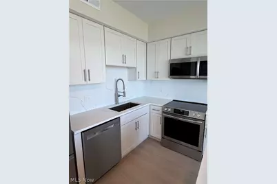 1237 Washington Avenue #809, Loveland, OH 44113 - Photo 7