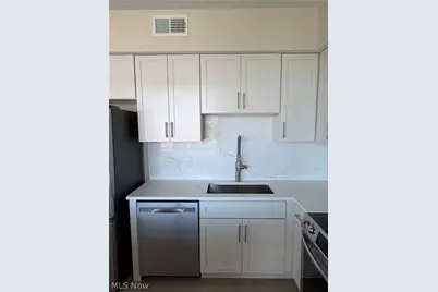 1237 Washington Avenue #809, Loveland, OH 44113 - Photo 9