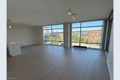 1237 Washington Avenue #809, Loveland, OH 44113 - Photo 3