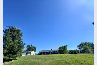 887-889 Colony Drive, Aurora, OH 44202 - Photo 5