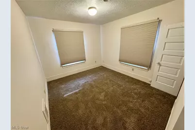 909 Clarendon Avenue SW, Canton, OH 44710 - Photo 27