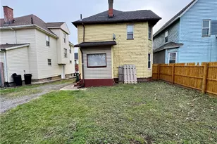 909 Clarendon Ave SW, Canton, OH 44710 - Photo 37