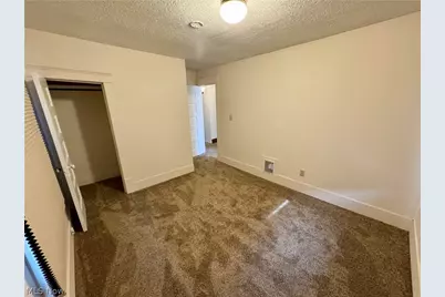 909 Clarendon Avenue SW, Canton, OH 44710 - Photo 25
