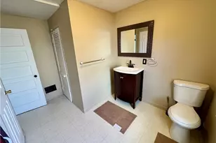 909 Clarendon Ave SW, Canton, OH 44710 - Photo 21