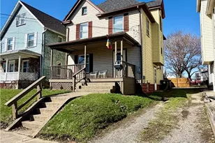 909 Clarendon Ave SW, Canton, OH 44710 - Photo 3